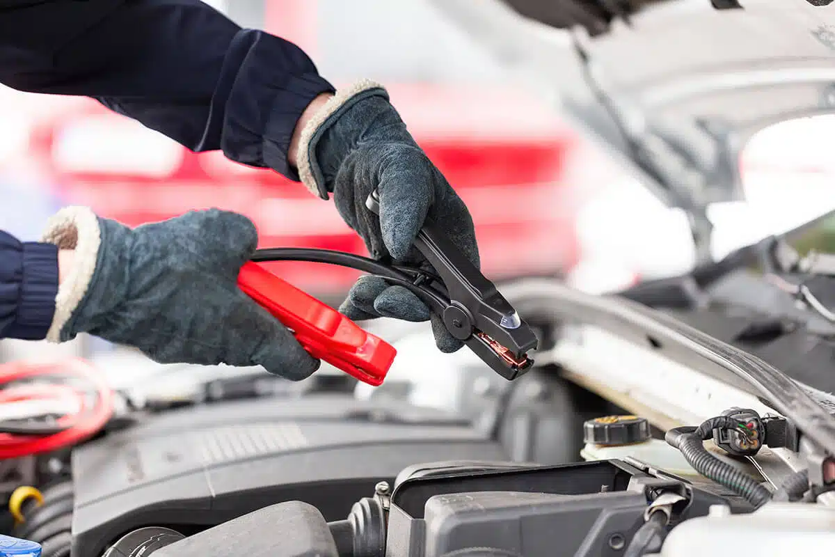 Dead Battery? Quick Jump Start Service—We're Near You (Kent & Surrey)